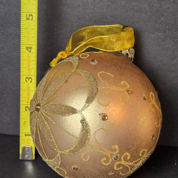 Frontgate Gold Glass Ornaments Set Of 2 Glitter Flower Burst Design Luxury 4" - Picture 7 of 8